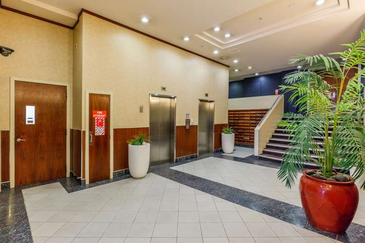 13f/13 Mount Street Auckland Central_9