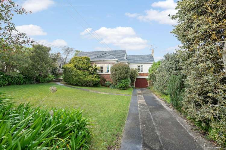 42 Seaview Avenue Northcote_13