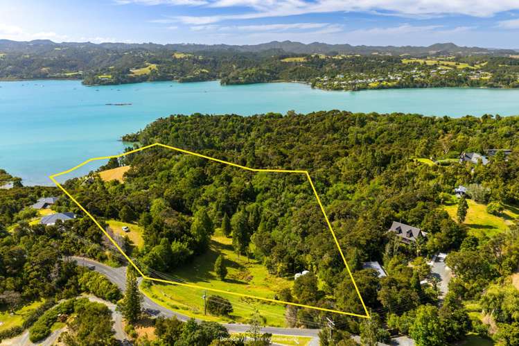 14 Tahunatapu Road Parua Bay_48