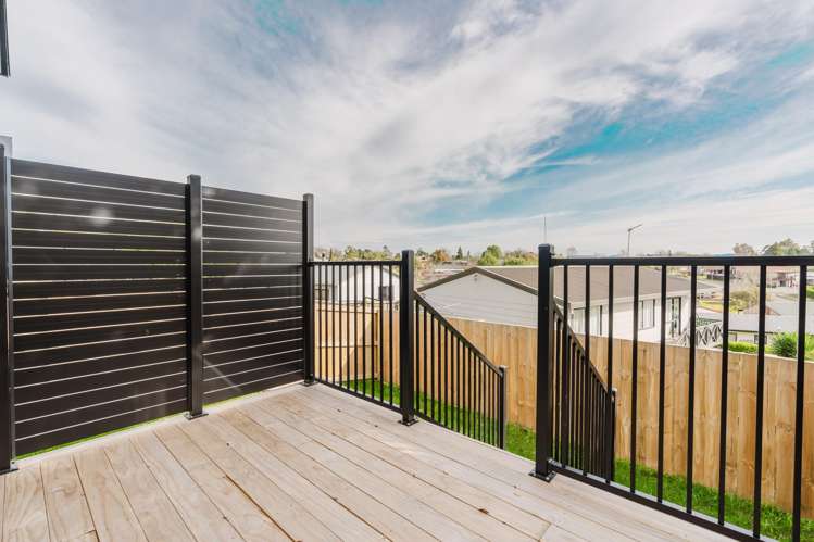 1/18 Church Road Pukete_7