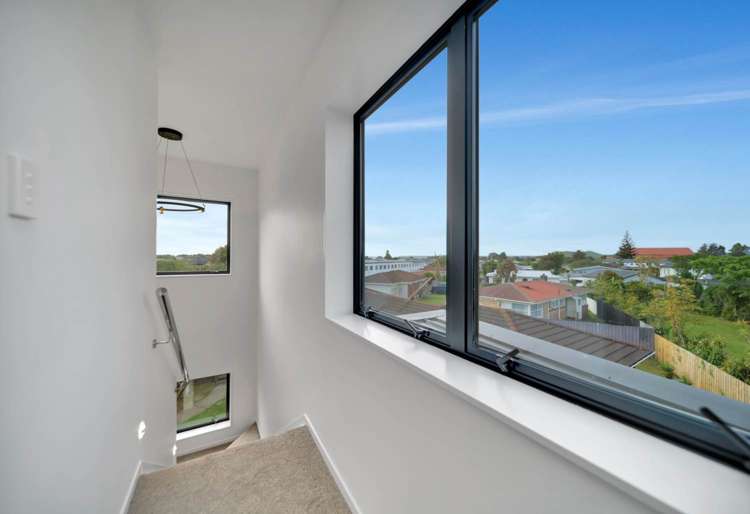 723C Massey Road Mangere_9