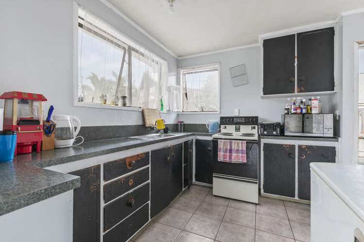 82 Urlich Drive Ranui_5