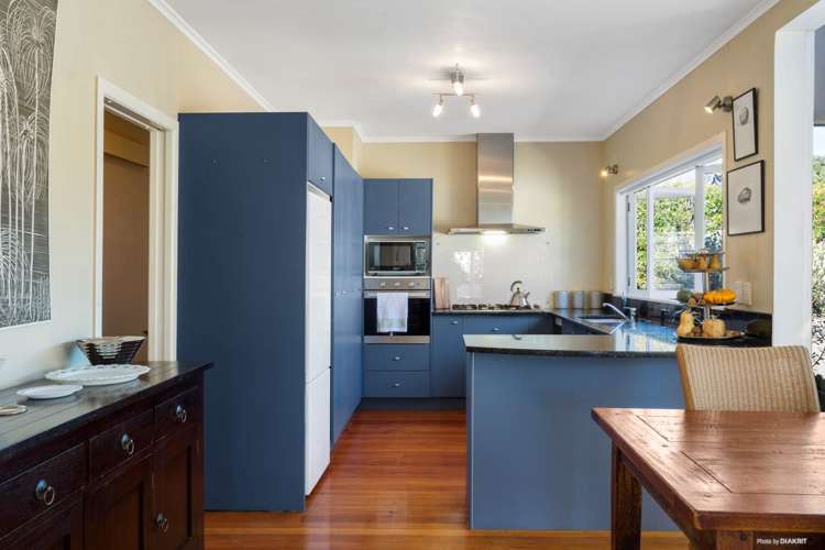 3 Holland Road Hillcrest_16