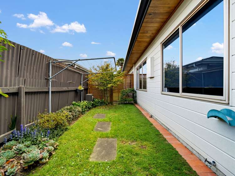 1/305 Nelson Street South Hastings Central_24