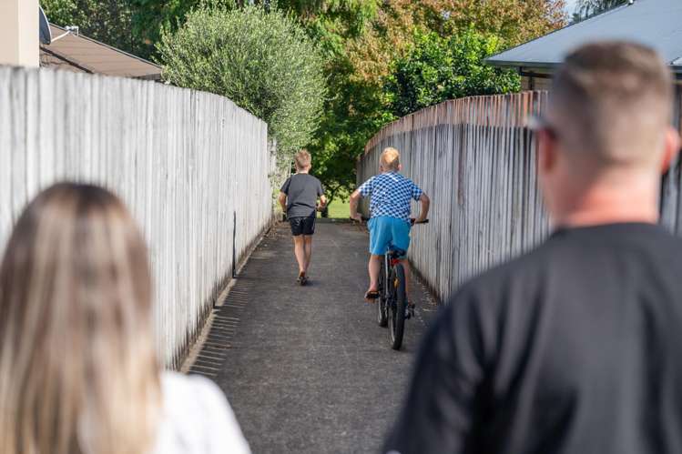 24 Cotswold Place Ohauiti_17