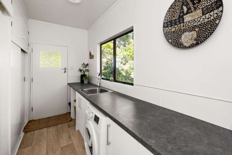 37 Simla Avenue Havelock North_19