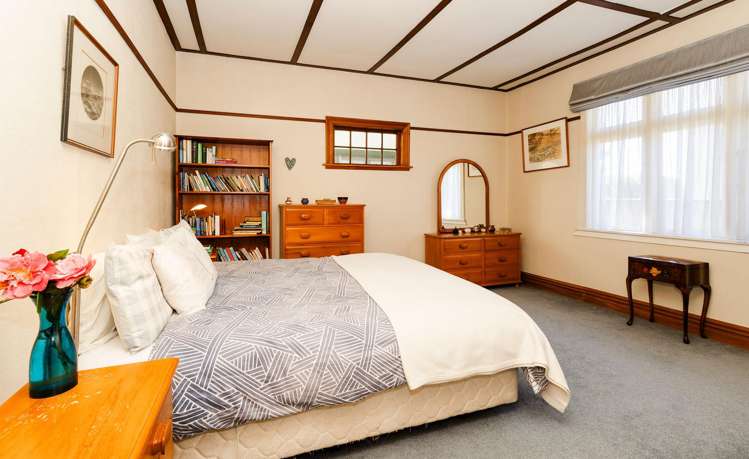73 Marine Parade Eastbourne_10