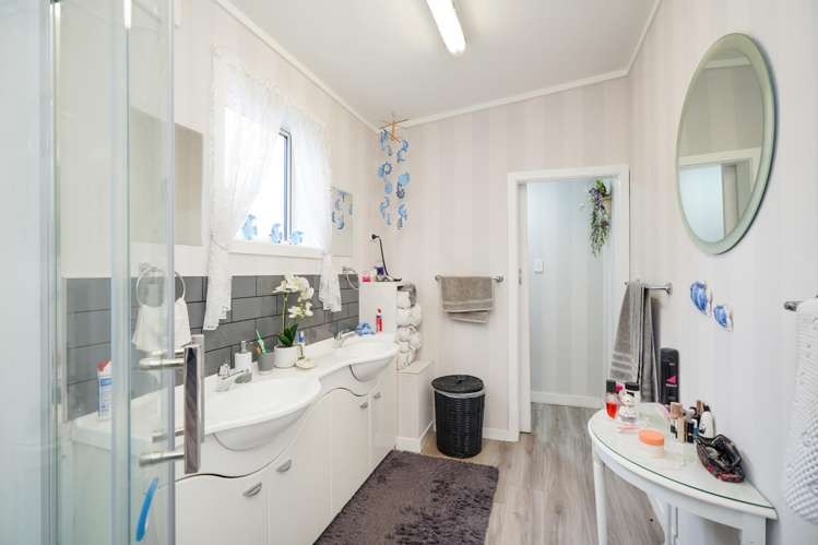 16 Katrine Street Otautau_11