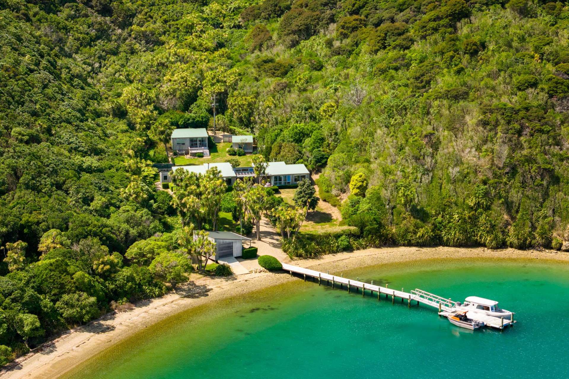 Ngaruru Bay, Tory Channel Queen Charlotte Sound_0