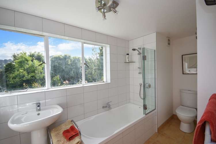 8 Hellyer Street Macandrew Bay_16