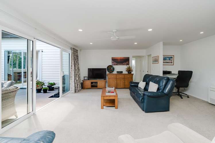 29 Teatree Close Huntington_8