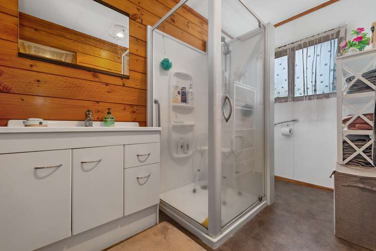 3b Jet Place Pukehangi_11