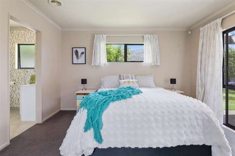 6 Caulfield Place Pukehangi_8