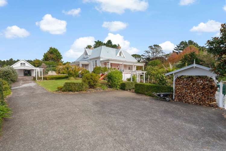 364 Waitakere Road Taupaki_6