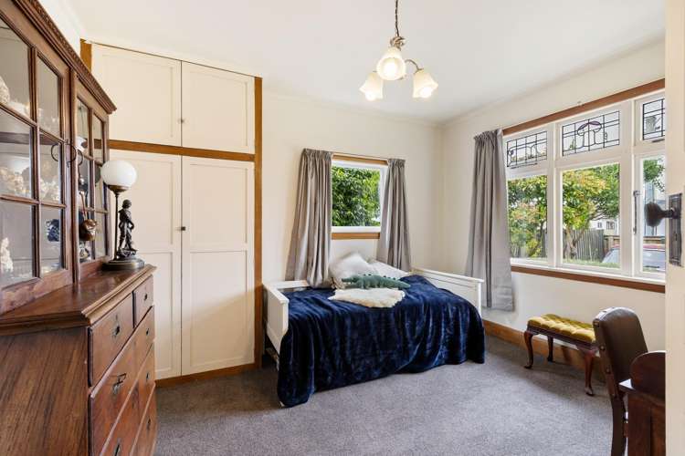 29 Frankleigh Street Somerfield_15