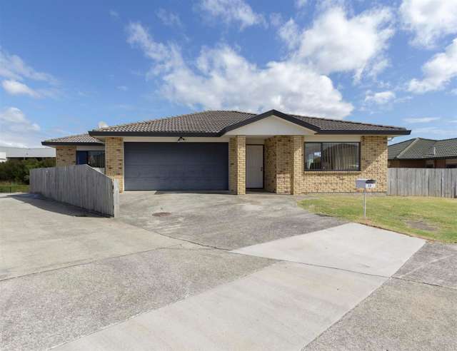 Charming 3BR Family Haven in Mangere