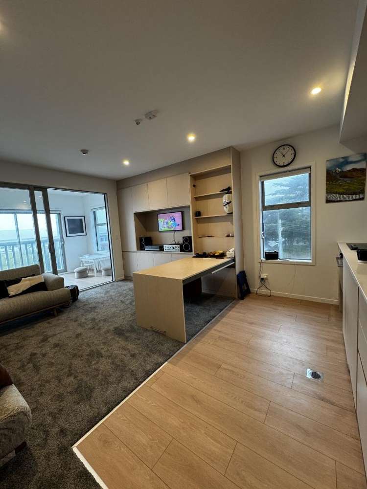207/87 Marine Parade_0