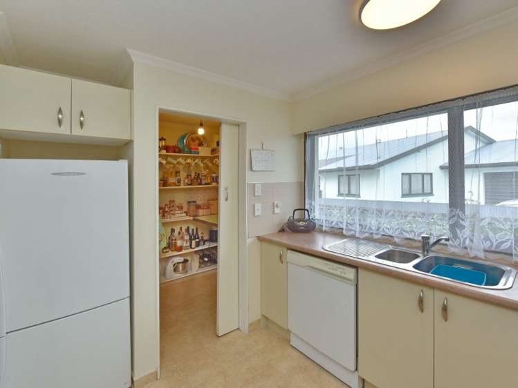 50 Seadown Crescent Amberley_7