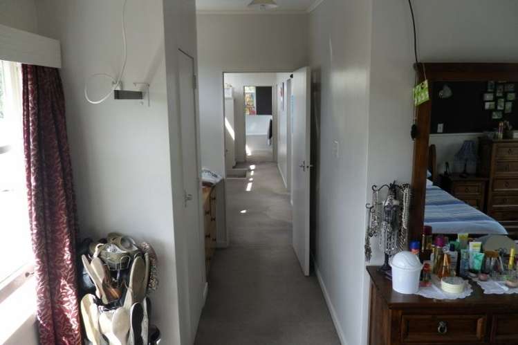 4 Terrace Street Marton_19