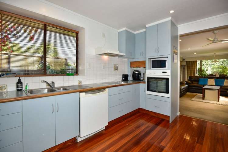 61 Teesdale Street Burnside_9