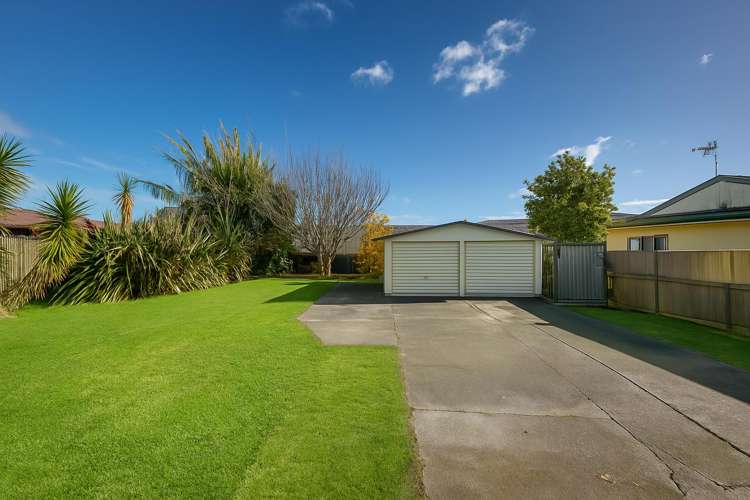2 Avondale Road Taradale_16