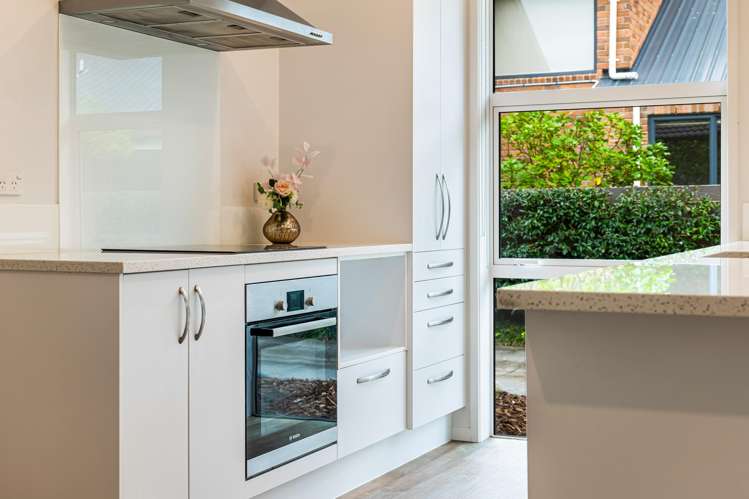 16b Elizabeth Street Orewa_13