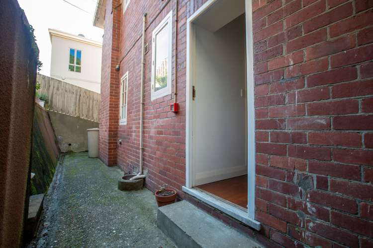 2/17 Oriental Terrace Oriental Bay_12