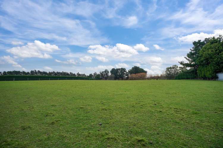 215 Rakahouka Grove Bush Road Winton Surrounds_50