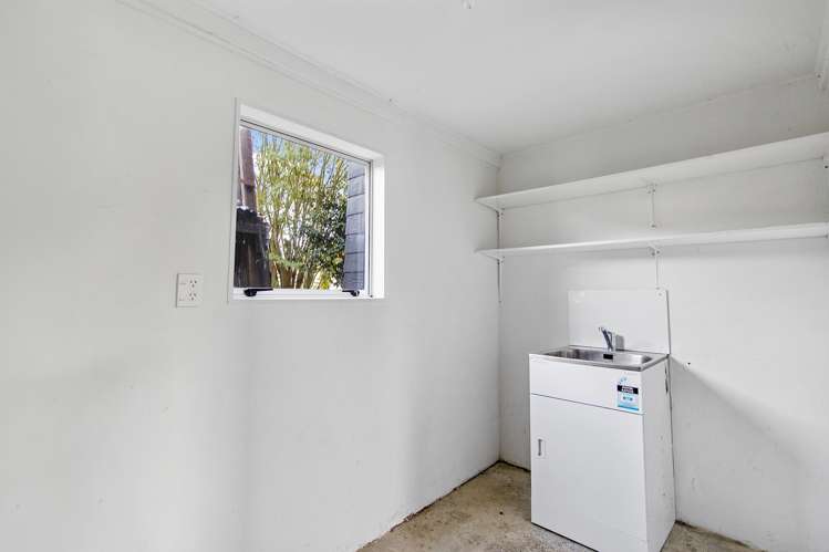 2 Miro Street Pleasant Point_13