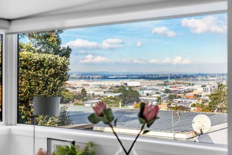 63 Quadrant Road Onehunga_13