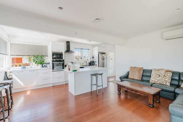 29 & 29A Deanwell Avenue Deanwell_2