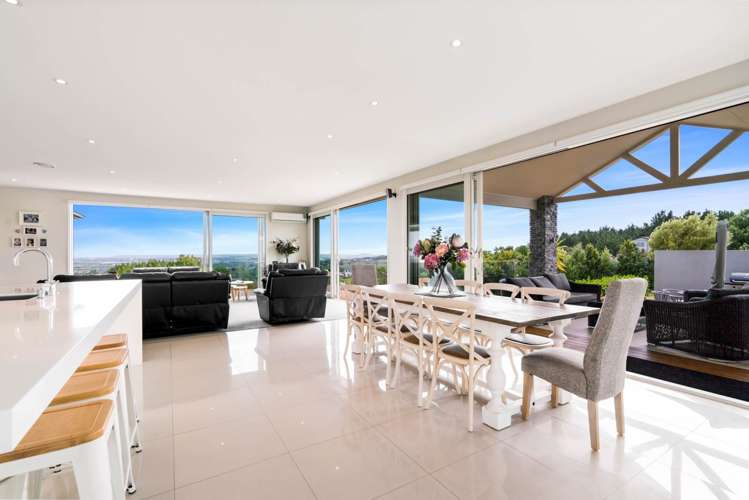 928 Redoubt Road Flat Bush_11