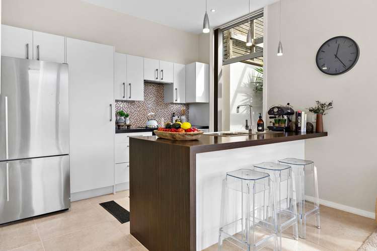 3b Shalimar Crescent Khandallah_3