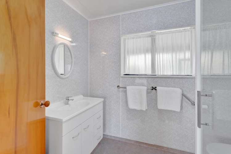 16 Hussey Street Oakura_16