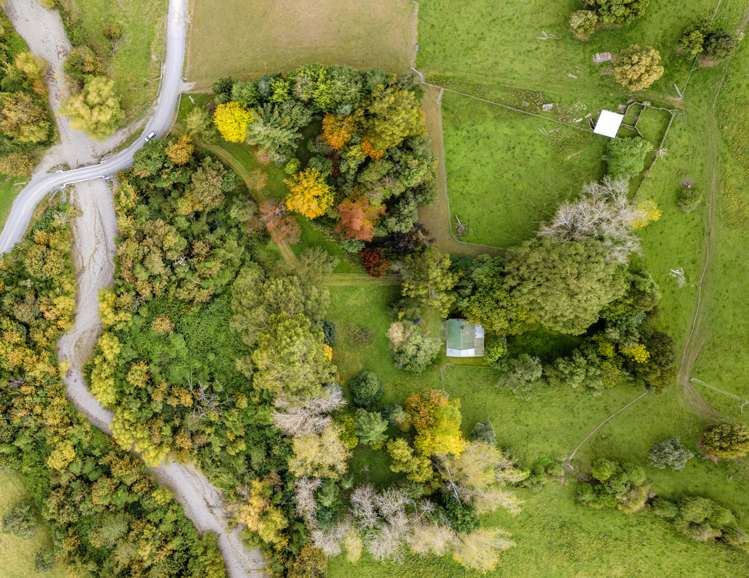 250 Horsfall Road Mesopotamia_14