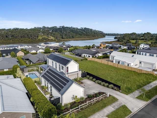 17 Dinning Road Riverhead_4