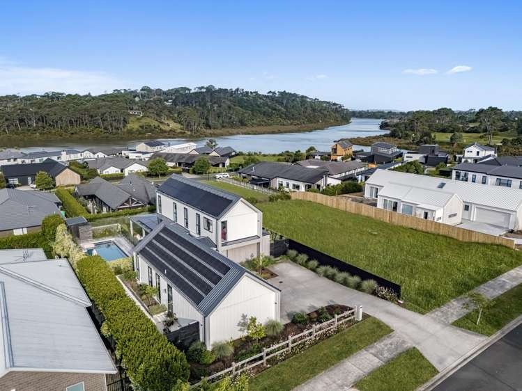 17 Dinning Road Riverhead_3