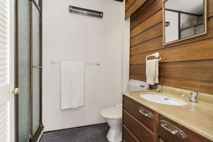 6 Chevis Place Pakuranga_13