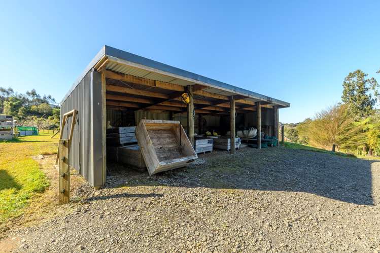 35 Hume Road Aongatete_26