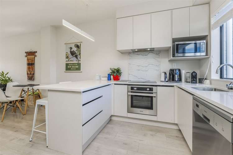 87 Te Aparangi Road Papakura_11