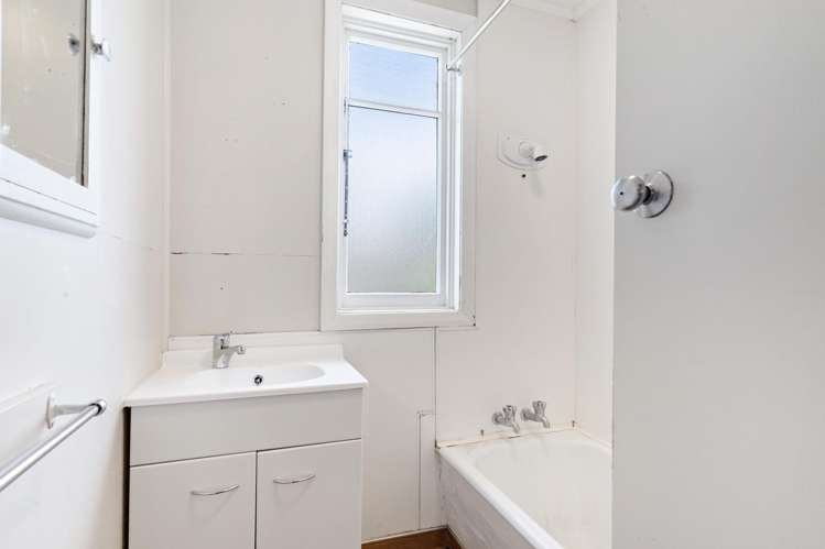 68 Moa Road Point Chevalier_12