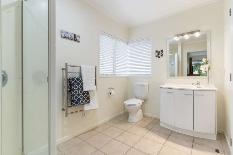 28 Lamia Place The Gardens_14