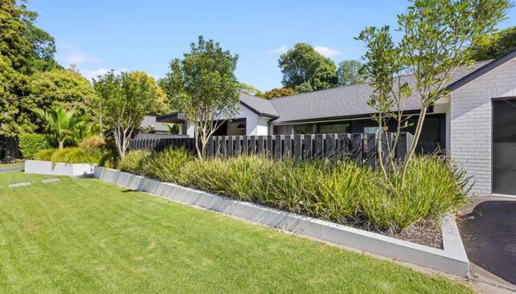 14 Brooklands Road Brooklands_24