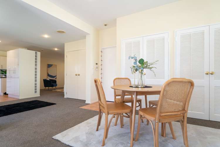 35 Ring Lane Paparangi_6