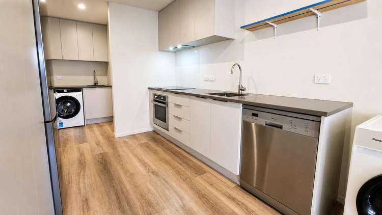 5/37 Sladden Street Naenae_4