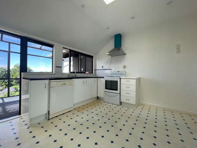 350 Hillsborough Road Mt Roskill_4