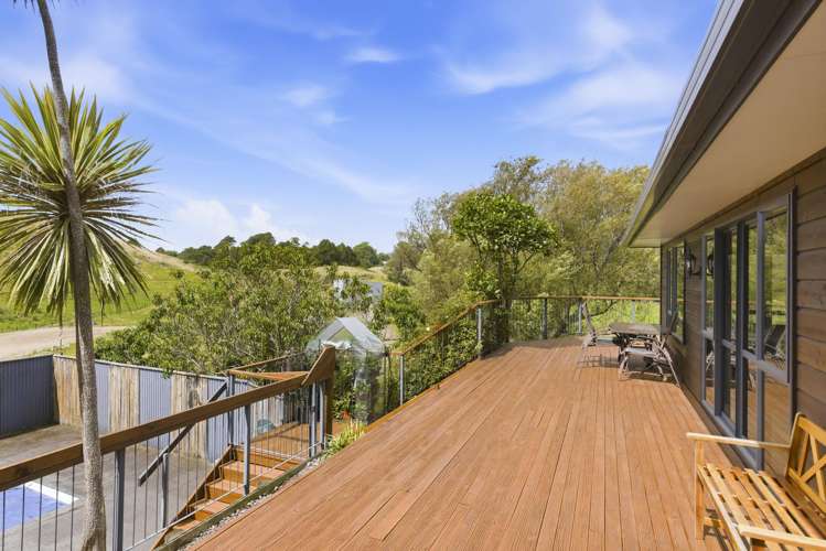 84 Derham Road Te Horo_25