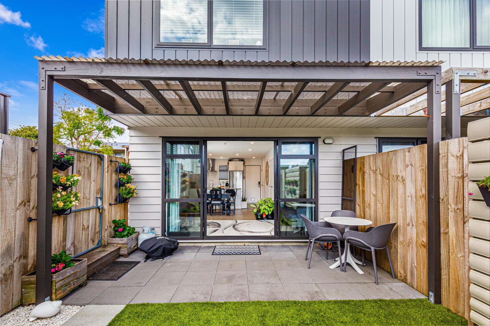 3/60 Hepburn Road Glendene_0