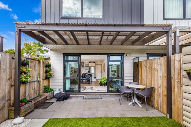 Affordable & Modern - The Perfect Starter!