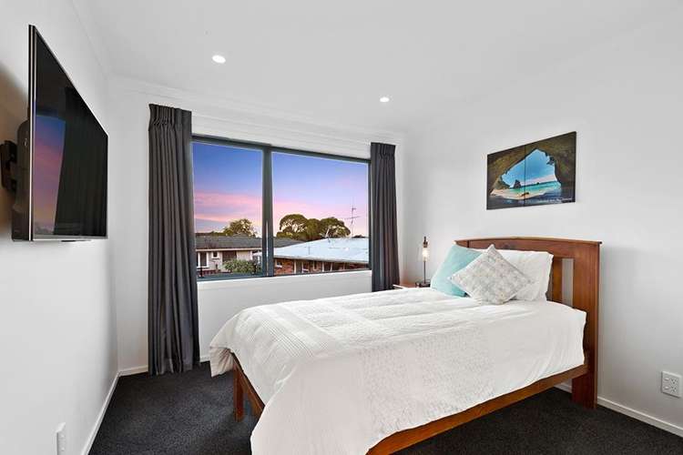 131 Tiroroa Avenue Te Atatu South_15